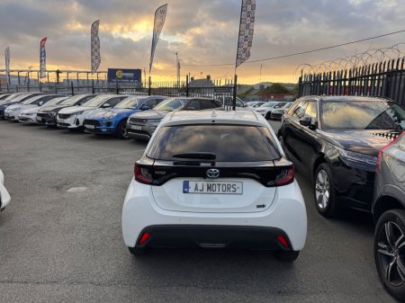 2021 Toyota Yaris - photo 5