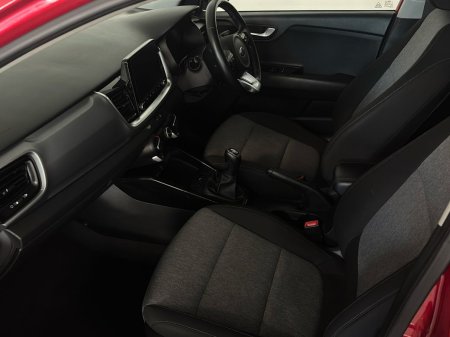 2021 Kia Stonic - photo 10