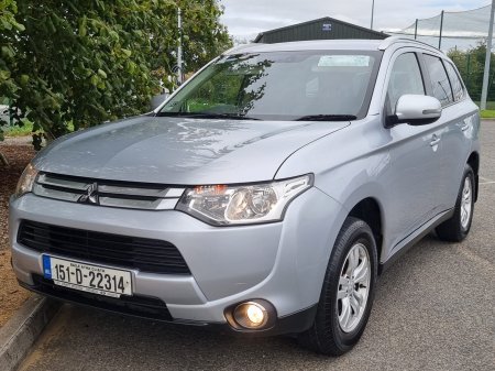2015 Mitsubishi Outlander - photo 2