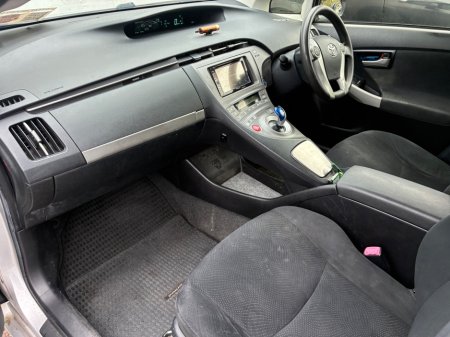 2012 Toyota Prius - photo 15