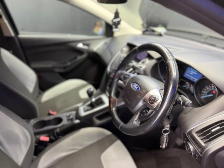 2012 Ford Focus - photo 12
