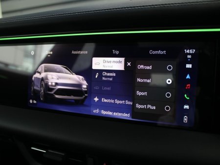 2026 Porsche Macan - photo 19