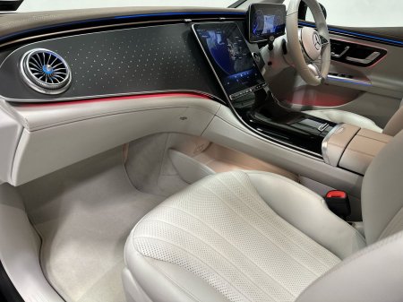 2023 Mercedes-Benz EQE - photo 12