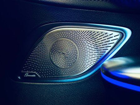 2025 Mercedes-Benz EQE - photo 19