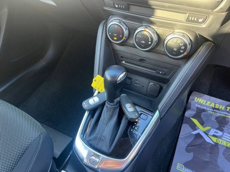 2018 Mazda Demio - photo 11