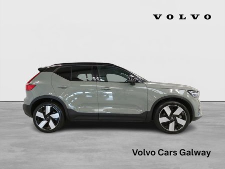 2022 Volvo XC40 - photo 3