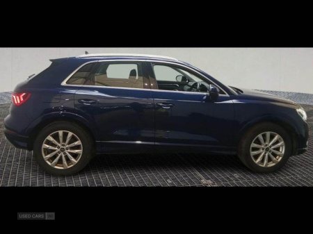 2022 Audi Q3 - photo 2