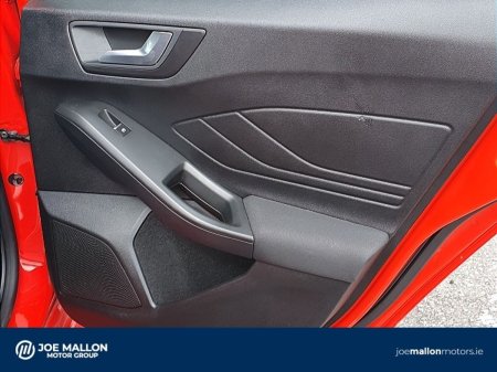 2021 Ford Focus - photo 32