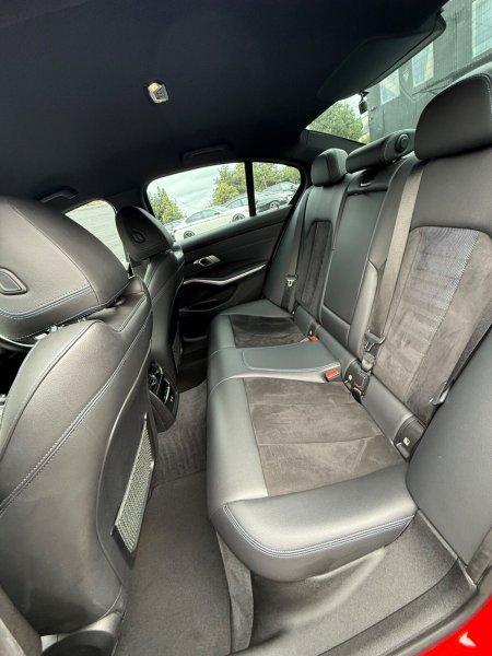 2021 BMW 3-Series - photo 20