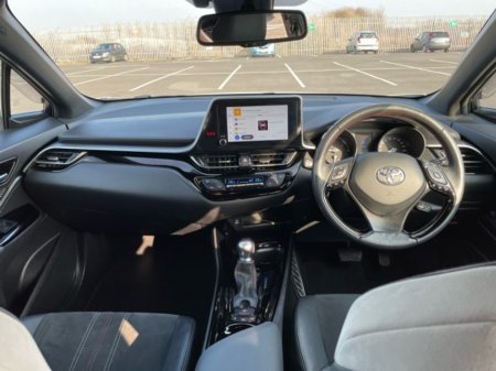 2022 Toyota C-HR - photo 8