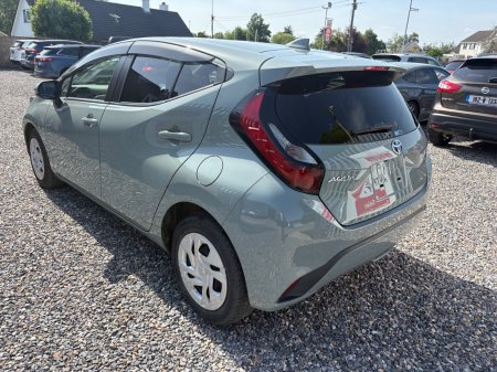 2021 Toyota Aqua - photo 5