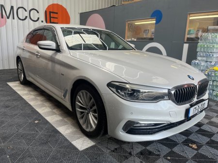 2017 BMW 5-Series 2017 BMW 5 523D LUXURY HI-LINE PACKAGE AUTOMATIC/ PARKING CAMERA/ ELETRIC, HEATED AND LEATHER SEATS/
