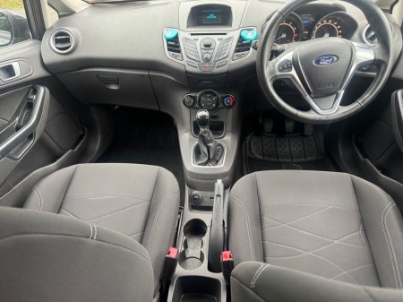 2014 Ford Fiesta - photo 11