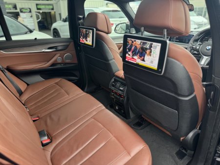 2017 BMW X5 - photo 25