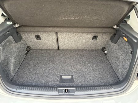 2016 Volkswagen Polo - photo 14