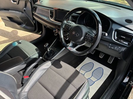 2020 Kia Rio - photo 15