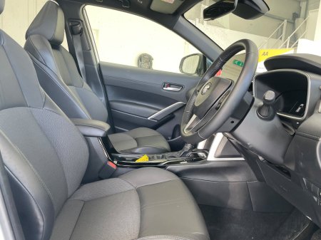 2025 Toyota Corolla Cross - photo 10