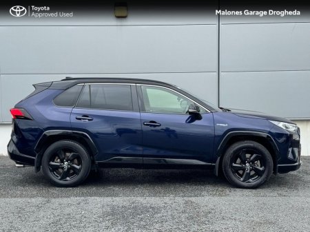 2020 Toyota RAV4 - photo 2