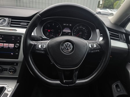 2018 Volkswagen Passat - photo 19