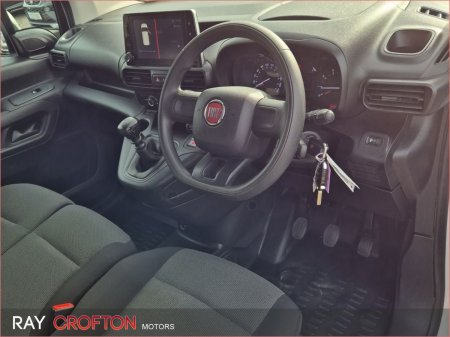 2023 Fiat Doblo - photo 2