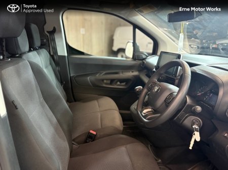 2024 Toyota Proace City - photo 7
