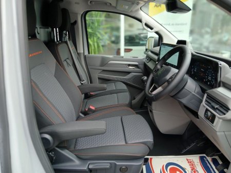 2026 Volkswagen Transporter - photo 11