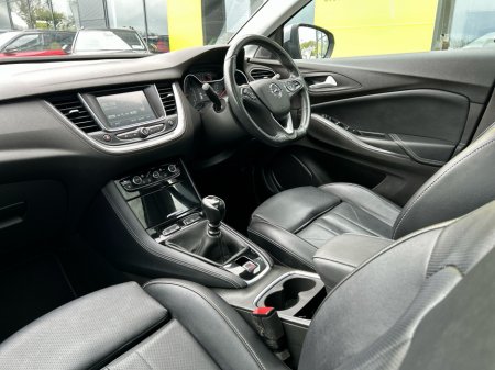 2021 Opel Grandland X - photo 2