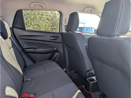 2019 Suzuki Swift - photo 9