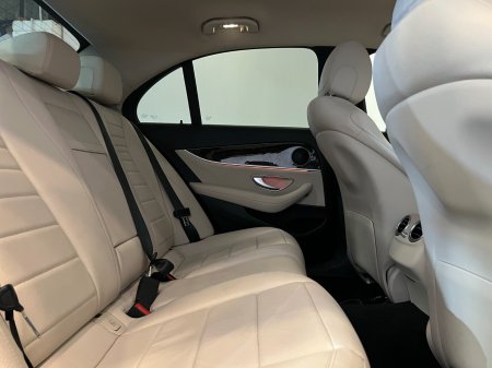 2020 Mercedes-Benz E-Class - photo 19