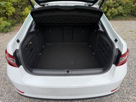 2018 Skoda Superb - photo 33