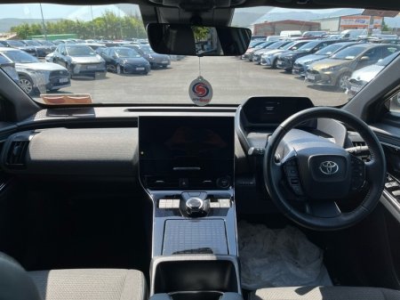 2024 Toyota bZ4X - photo 8