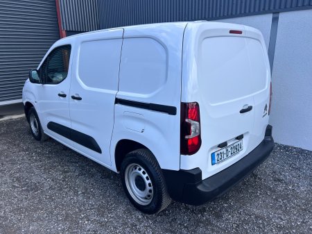2023 Citroen Berlingo - photo 3