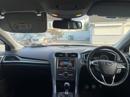 2015 Ford Mondeo - photo 11