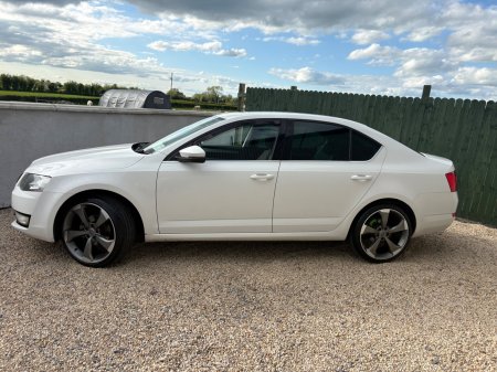 2016 Skoda Octavia - photo 2