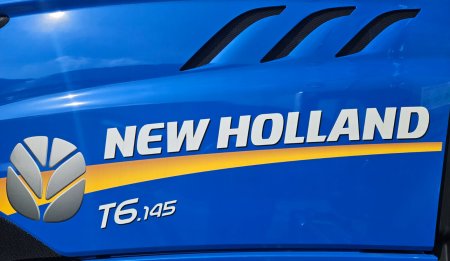 2025 New Holland NEW HOLLAND T6.145 - photo 5