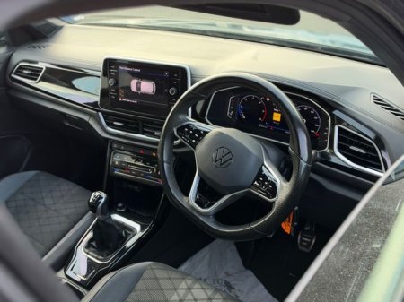 2022 Volkswagen T-Roc - photo 11
