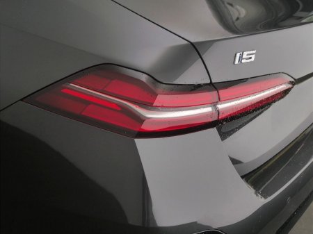 2025 BMW i5 - photo 20