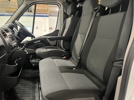 2018 Nissan NV400 - photo 8