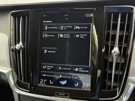 2019 Volvo S90 - photo 19