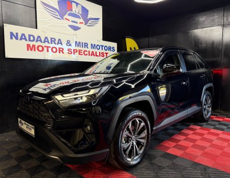 2025 Toyota RAV4 - photo 4