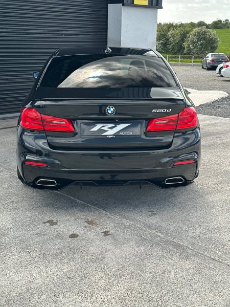 2019 BMW 5-Series - photo 6