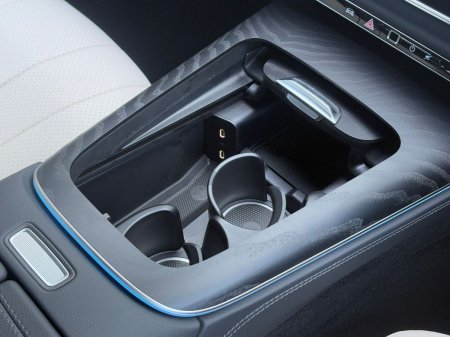 2026 Mercedes-Benz E-Class - photo 23