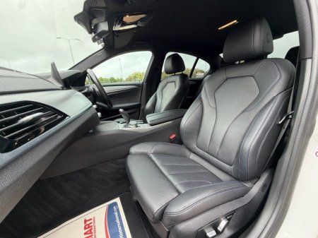 2019 BMW 5-Series - photo 10