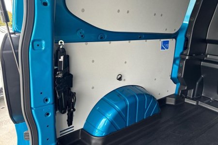 2026 Ford Transit Custom - photo 24