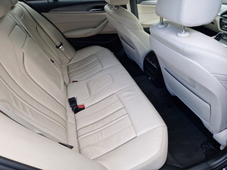 2017 BMW 5-Series - photo 14