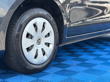 2021 Mercedes-Benz Vito - photo 9