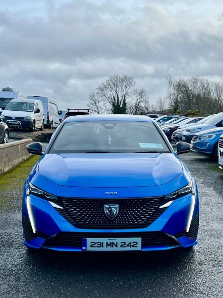 2023 Peugeot 308 - photo 2