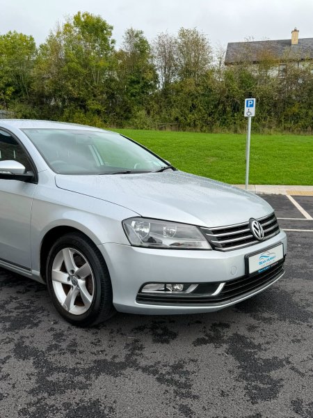 2014 Volkswagen Passat - photo 4
