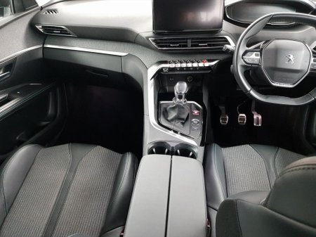 2023 Peugeot 5008 - photo 9