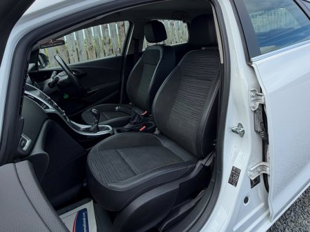 2015 Opel Astra - photo 20